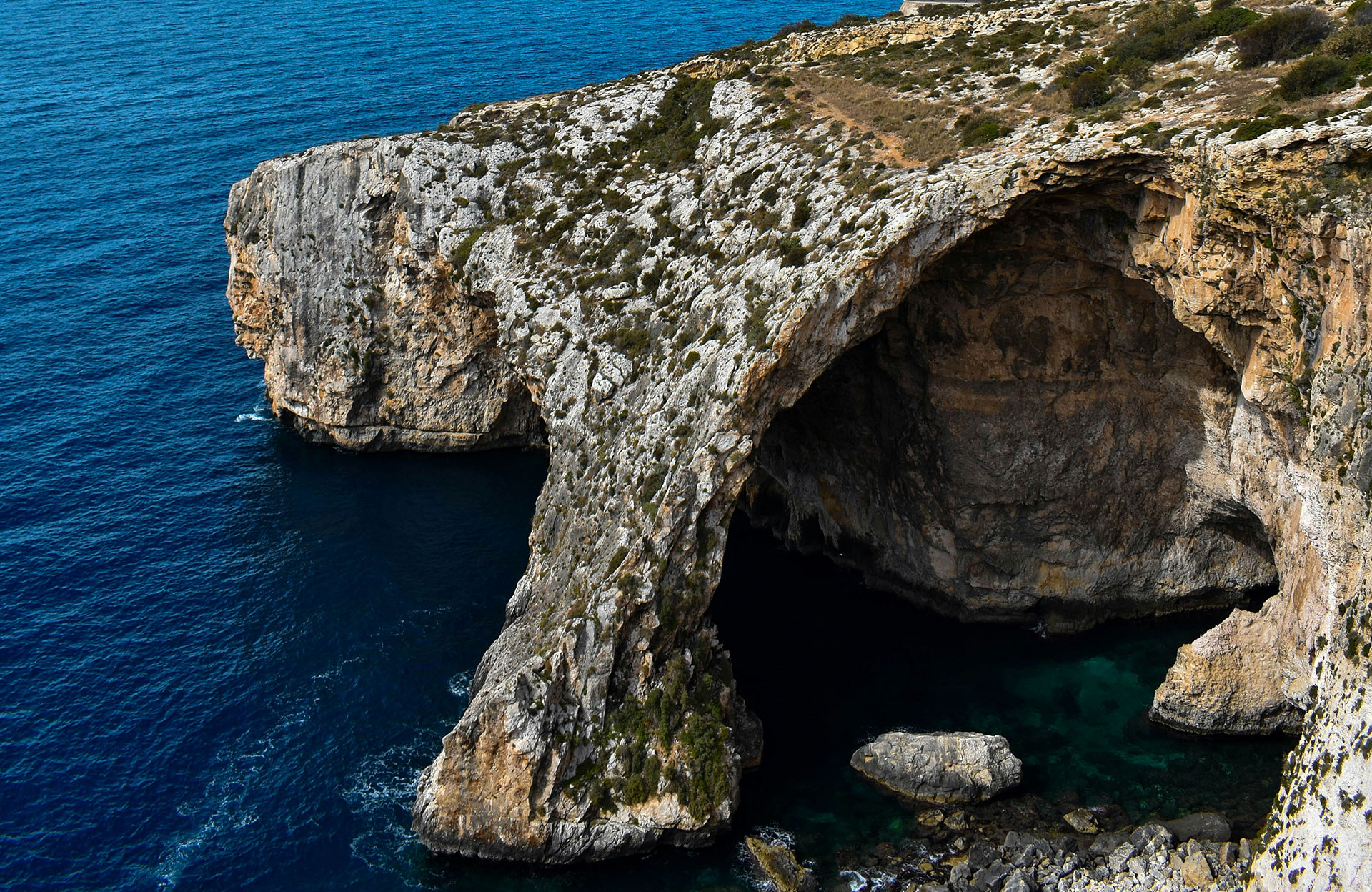 Urlaub an der Blaue Grotte